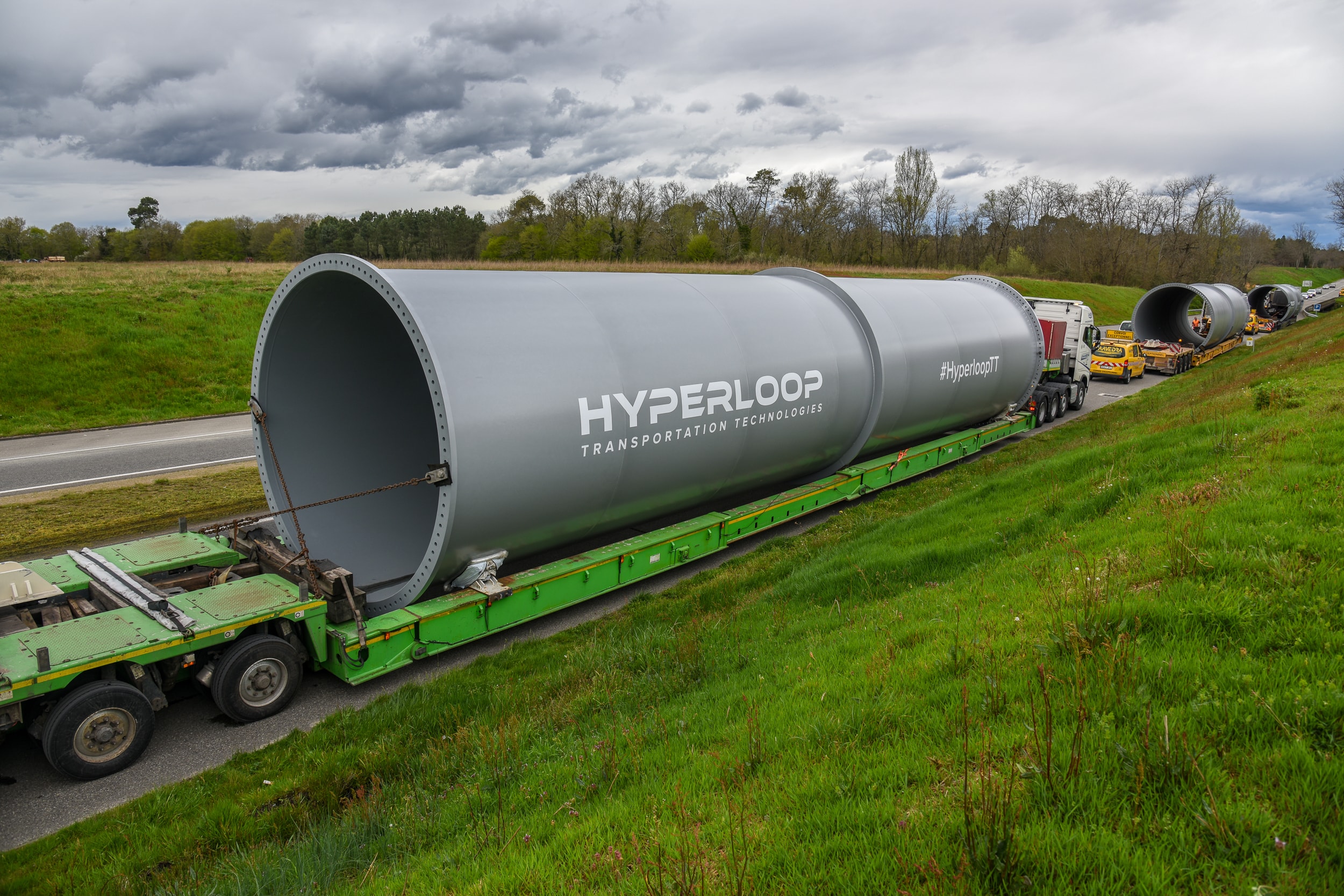 Worlds First Full Scale Hyperloop Prototype Under Construction Smart