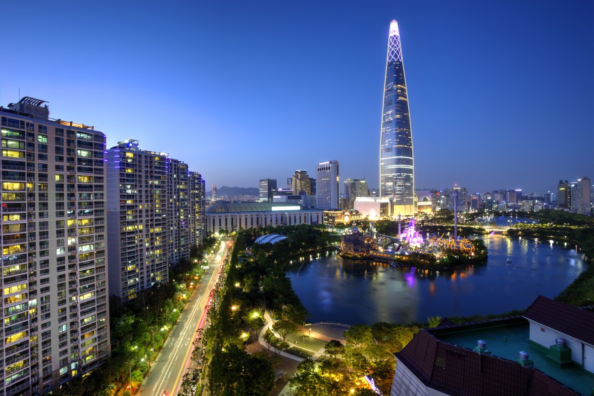  Seoul  s smart city  platform based on citizens as mayors 
