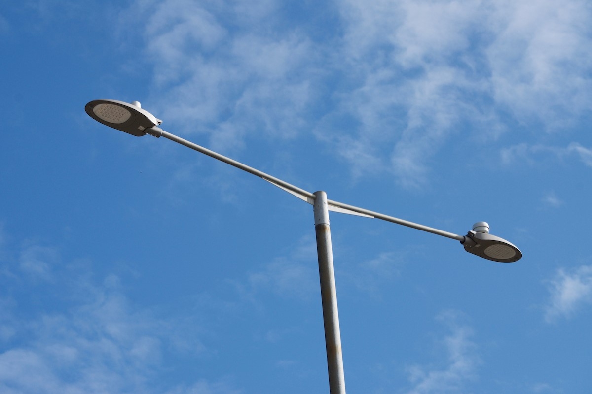 Uk Council Smart Lighting Pilot Monitors Air Quality And Footfall Smart Cities World